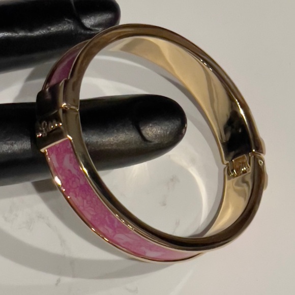Lilly Pulitzer Photodome Pink GoldTone Bangle Bracelet - Picture 6 of 6